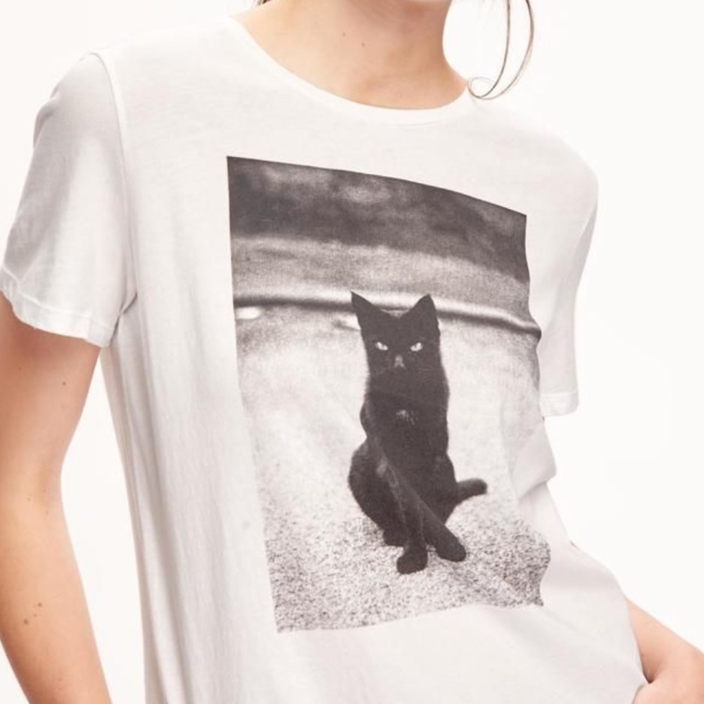 Black Cat Graphic Tee